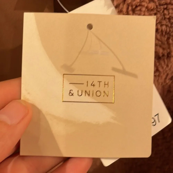 NWT 14th and Union dusty rose fuzzy sherpa  woman’s jacket - Picture 6 of 11